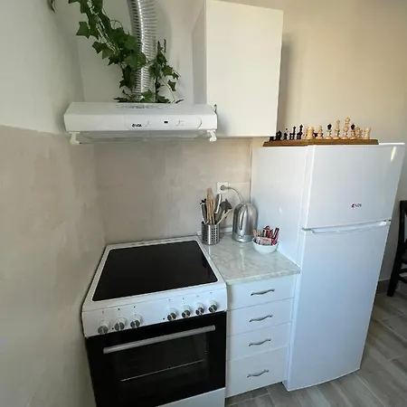 51 - Bright, Spacious, Lux 1 Bedroom In The Center - Stari Grad 베오그라드