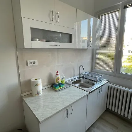 Lägenhet 51 - Bright, Spacious, Lux 1 Bedroom In The Center - Stari Grad Belgrad